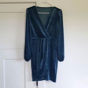 Boutique Velvet Dress-NEW, Never Worn